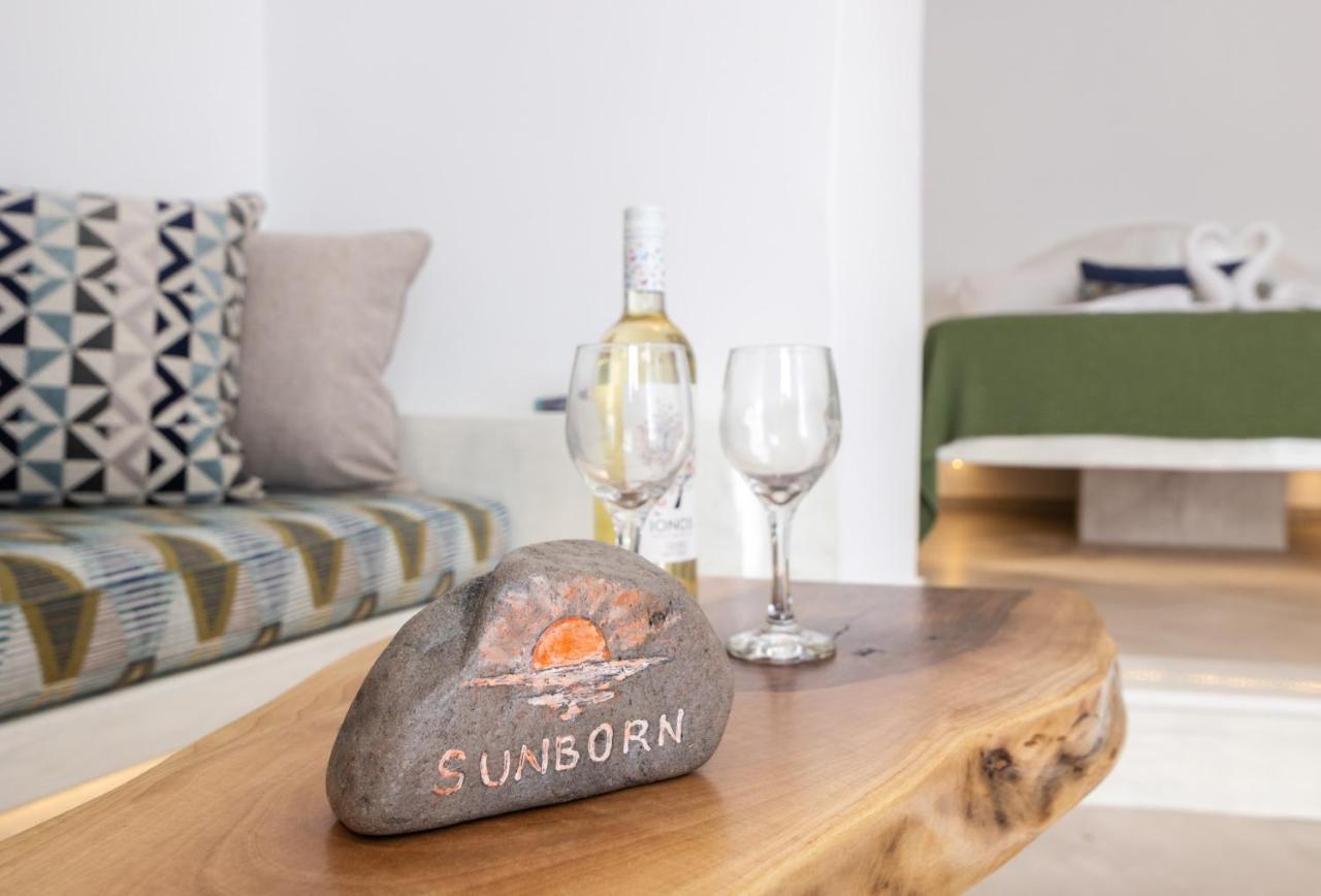 Sunborn Oia Suites Esterno foto