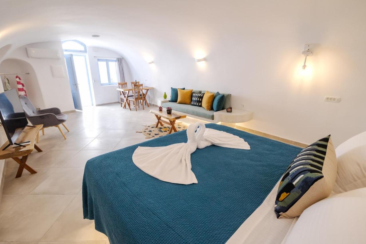 Sunborn Oia Suites Esterno foto