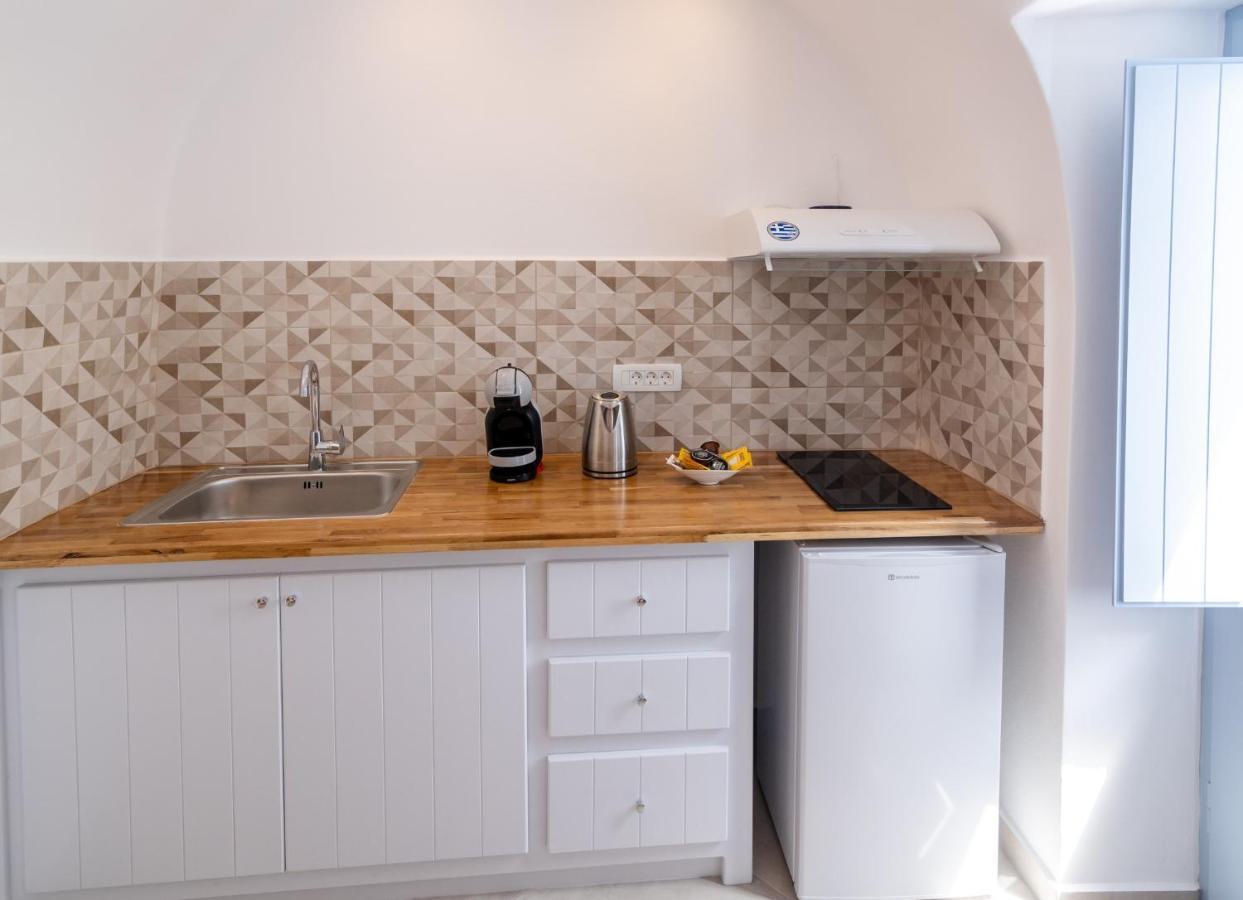 Sunborn Oia Suites Esterno foto