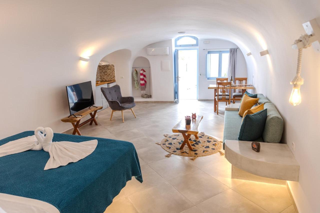 Sunborn Oia Suites Esterno foto