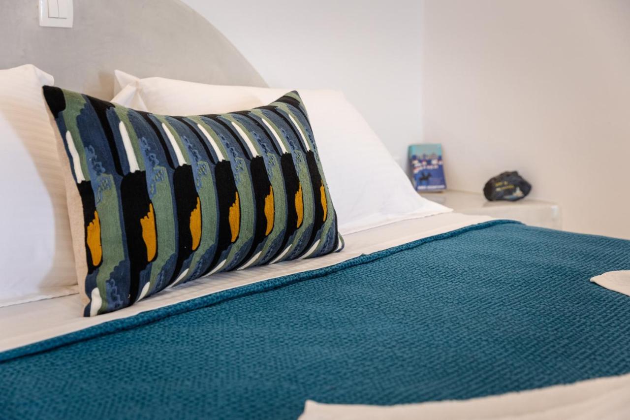 Sunborn Oia Suites Esterno foto
