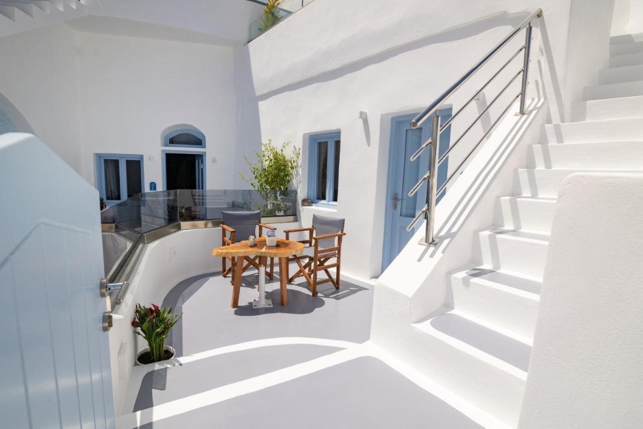 Sunborn Oia Suites Esterno foto
